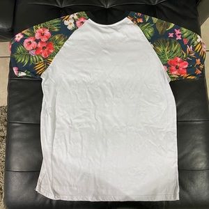 Floral-Sleeve shirt white shirt